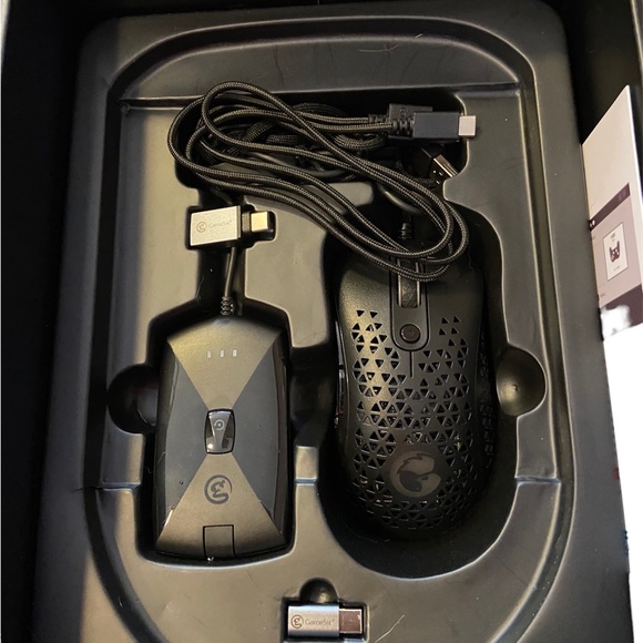 GameSir VX2 Aimswitch Keyboard and Mouse Adapter Set for Consoles - Picture 6 of 6